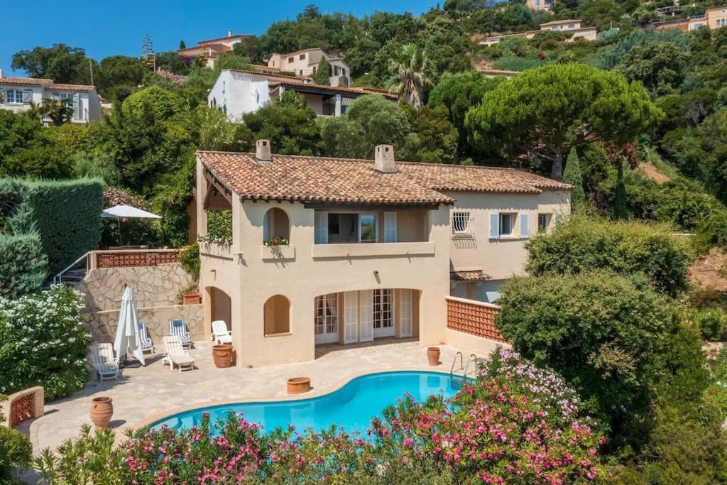 4-Star Private Villa With Heated Pool And Panoramic Sea View At Gulf De Saint Tropez Cavalaire-sur-Mer Exterior photo